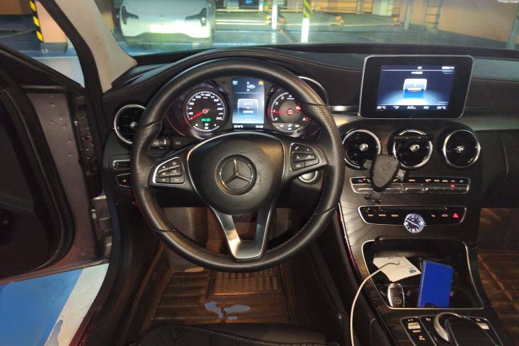 Used Mercedes-Benz C-Class 2015 C 180 L Sport Edition Steering Wheel