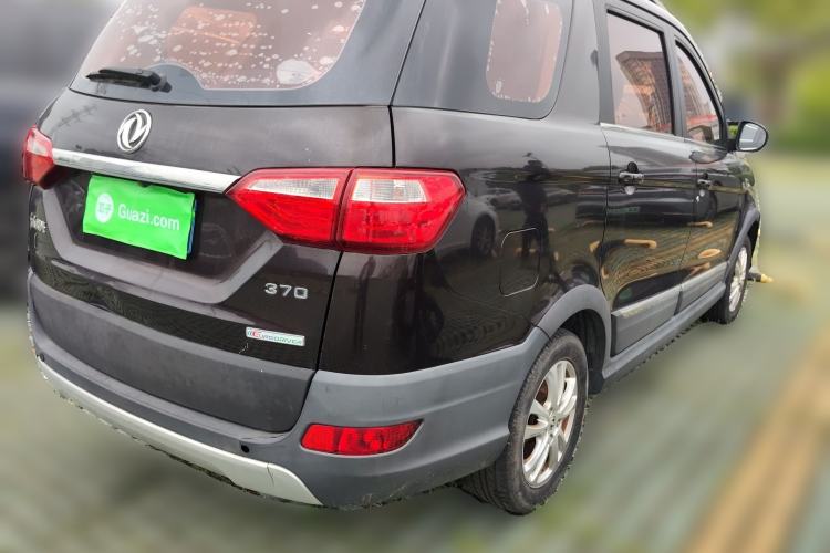Used Dongfeng Fengon 370 2016 1.5L Manual Luxury Version SFG15-02 7 Seats Rear Right 45 Deg