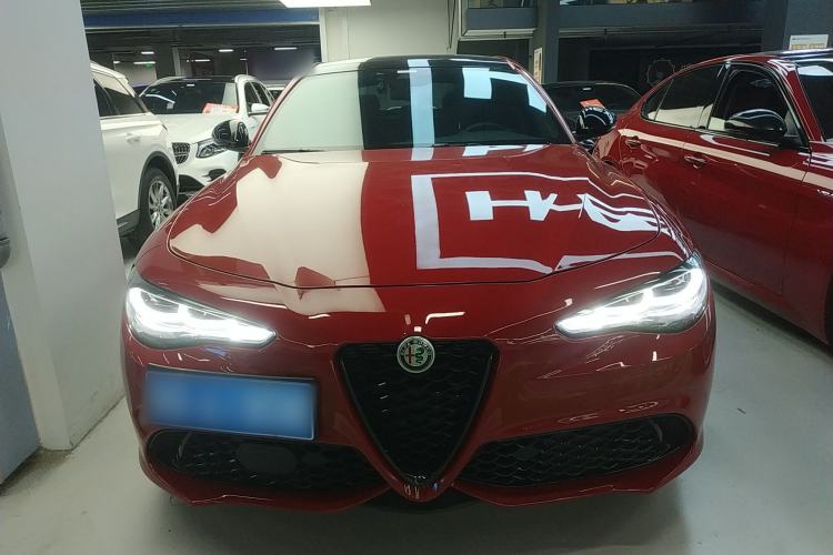 Used Alfa Romeo Giulia 2023 2.0T 280HP Longitudinal Engine Version