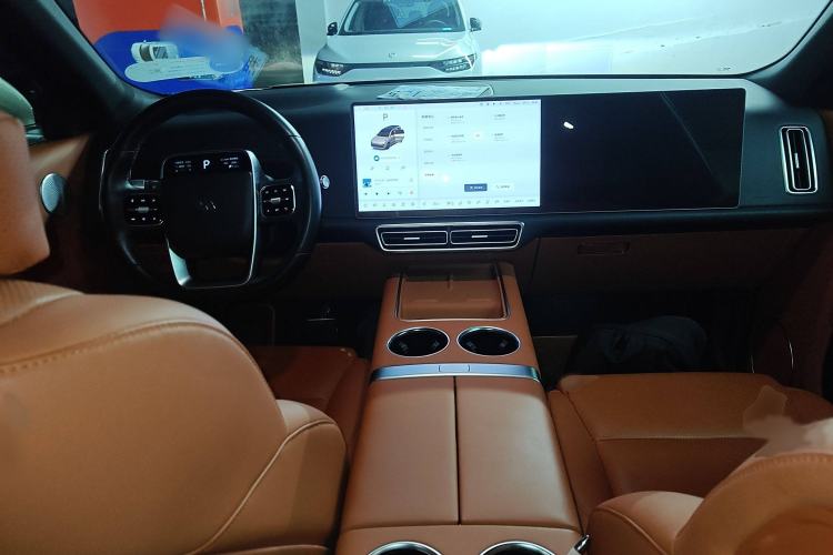 Used Li Auto L9 2022 Max model

