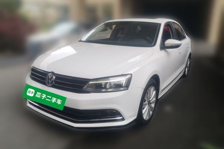 Used Volkswagen Sagitar 2015 230TSI Manual Comfort Version