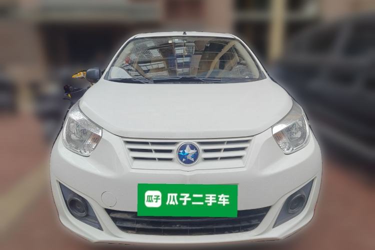 Used Venucia R30 2014 1.2L Manual Enjoyment Edition