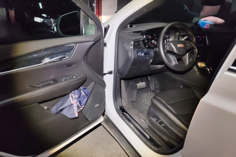 Used Cadillac XT5 2022 2.0T Two-Wheel Drive Luxury Version Driver Seat