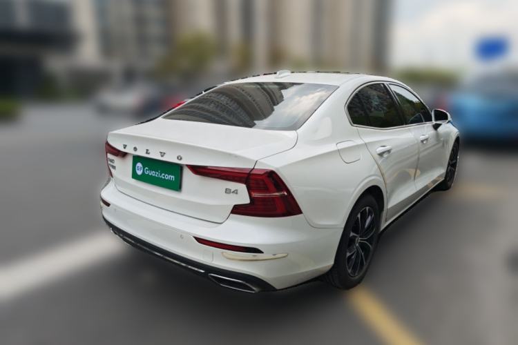 Used Volvo S60 2022 B4 Zhiyi Luxury Edition