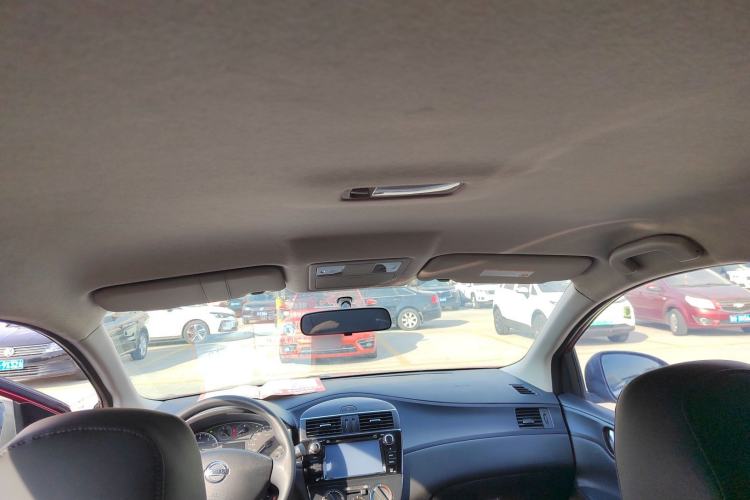 Used Nissan Tiida 2011 1.6L CVT Comfort Model