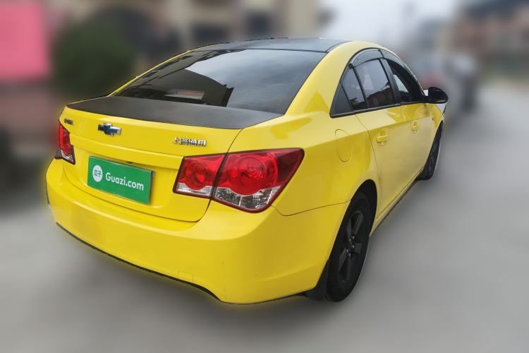 Used Chevrolet Cruze 2013 1.6L SL MT Rear Right 45 Deg