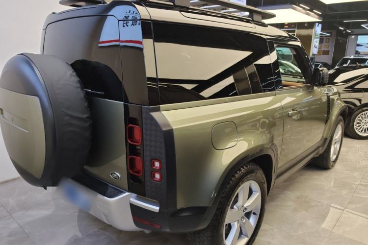 Used Land Rover Defender 2023 Revised Version 90 3.0T P400 Dark Edition
