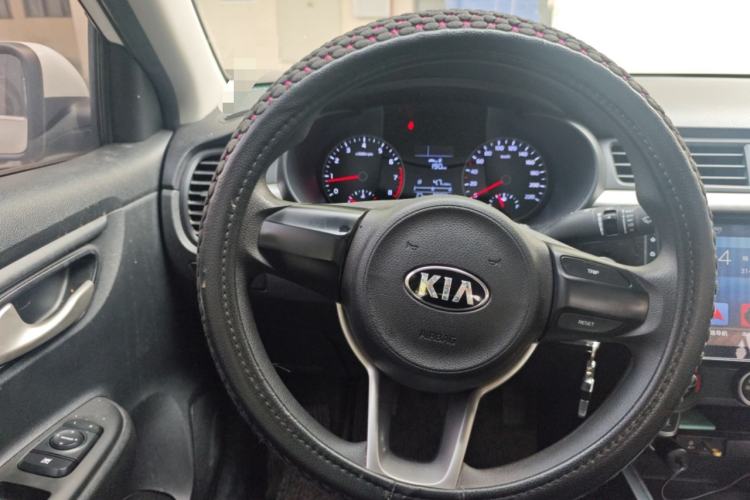 Used Kia K2 2017 Sedan 1.4L Manual Transmission GLS Steering Wheel