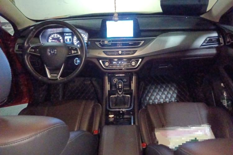 Used Changan Raeton CC 2018 1.5T Manual Elegant Model China V Standard
