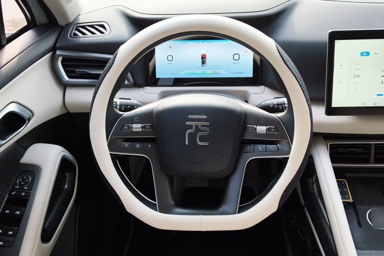 Used BYD Yuan UP 2024 401 km Active Version Steering Wheel