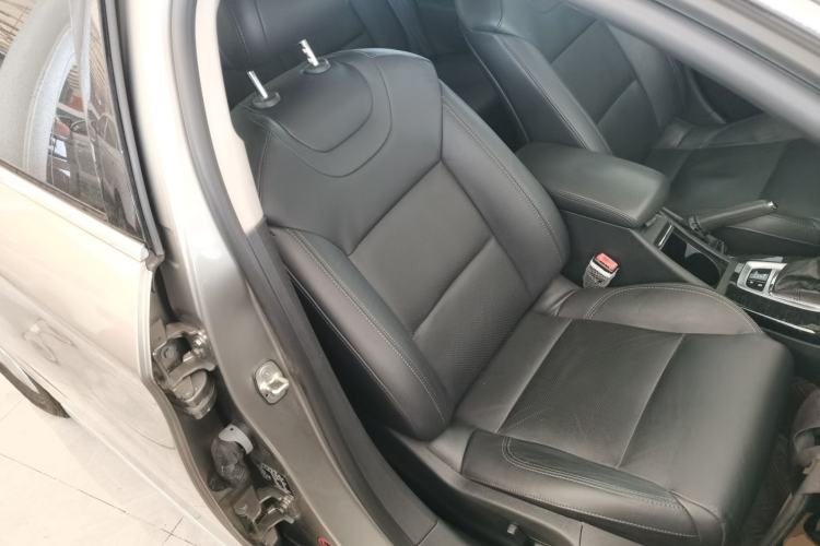 Used Citroen C5 2014 2.0L Automatic Luxury Edition