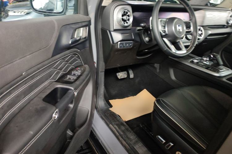 Used Tank 300 2023 City Edition 2.0T—Stylish as Ever