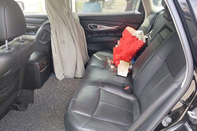 Used Infiniti M Series 2012 M25L Elegance Edition
