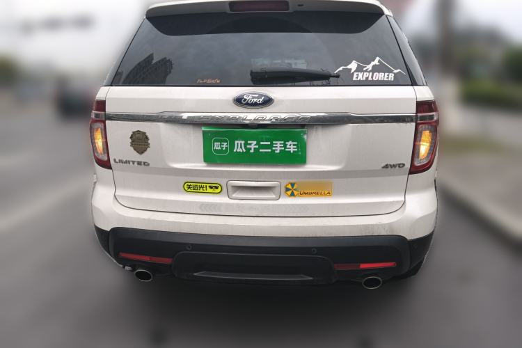 Used Ford Explorer 2013 3.5L Deluxe Model