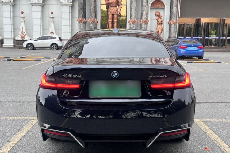 Used BMW i3 2023 eDrive 40 L Midnight Sports Package
