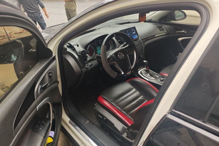 Used Buick Regal 2012 GS 2.0T Super Sport Edition Driver Seat