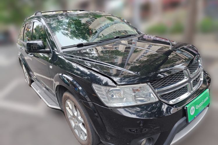 Used Dodge Journey 2013 2.4L Two-Wheel Drive Luxury Version
