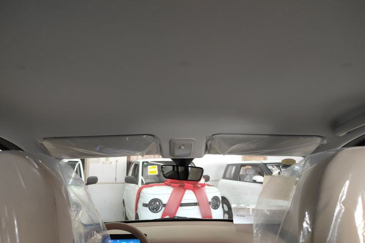 Used Wuling Hongguang MINIEV 2025 Four-Door Version Advanced Edition Headliner