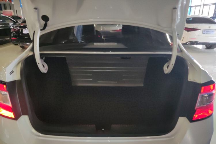 Used Skoda Rapid 2019 1.5L Automatic Comfort Edition China V Standard