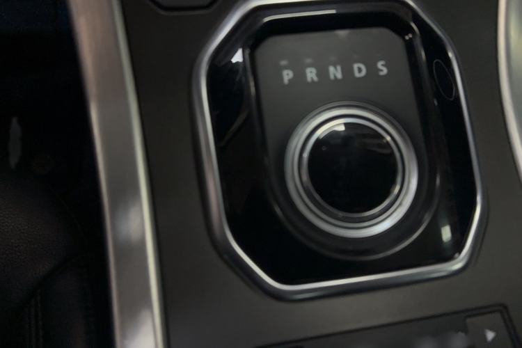 Used Land Rover Range Evoque 2015 2.0T Five-Door Fashion Edition Gear Lever