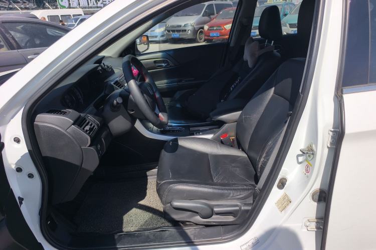 Used Honda Accord 2014 2.0L LX Comfort Edition Left Front Seat