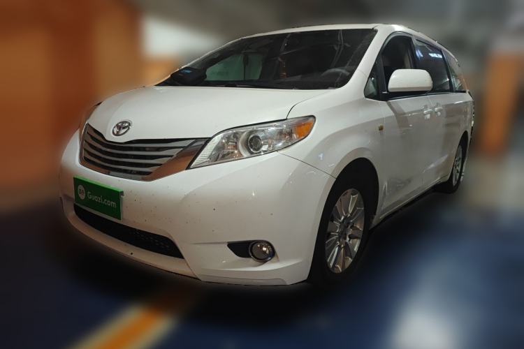 Used Toyota SIENNA