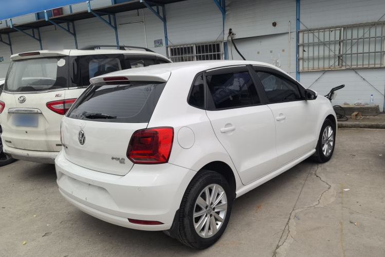 Used Volkswagen Polo 2014 1.6L Automatic Comfort Edition
