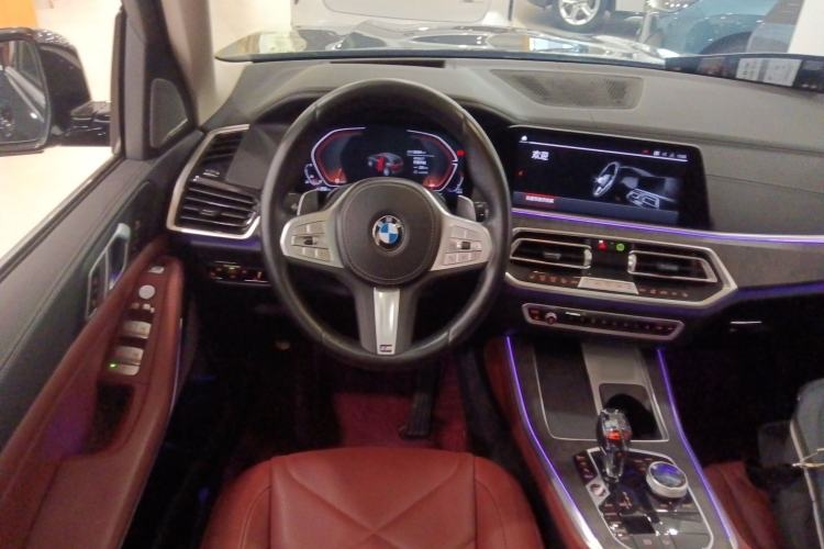 Used BMW X5 2022 xDrive 30Li Luxury M Sport Package Steering Wheel