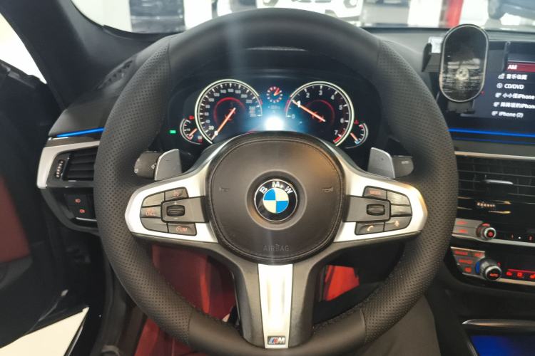 Used BMW 5 Series 2018 530Li Luxury Edition M Sport Package Steering Wheel