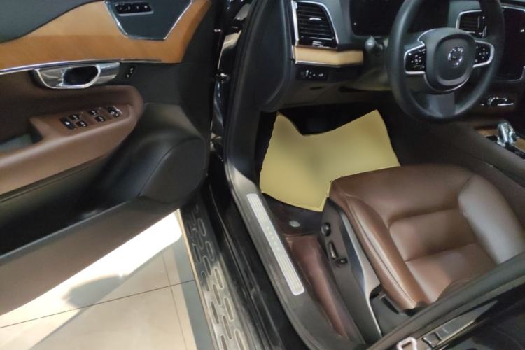 Used Volvo XC90 2022 B6 Zhiyi Luxury Edition 7-Seater