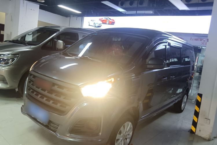 Used Jinbei Gold Hiace M Classic 2022 1.5L Engineering Lion Passenger Vehicle 5 Seats