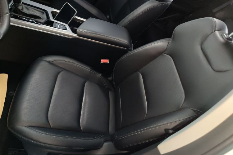 Used Geely Auto Emgrand 2023 4th Generation Champion Edition 1.5L CVT Prestige Model