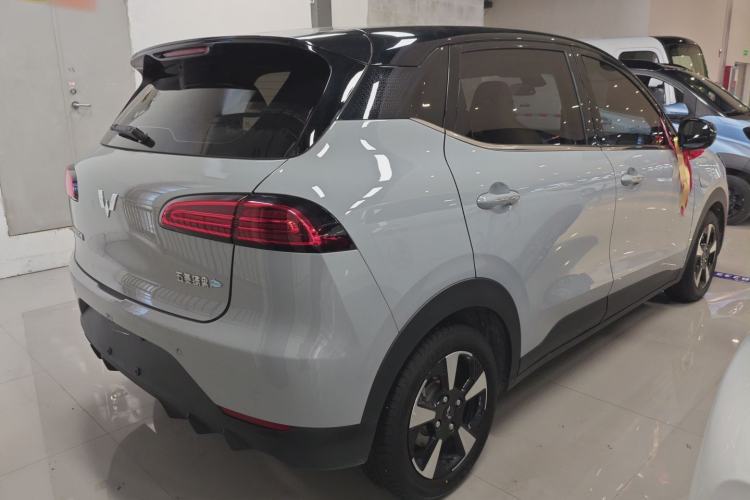 Used Wuling Bingo PLUS 2024 330 km Range Five-Seater Version Rear Right 45 Deg