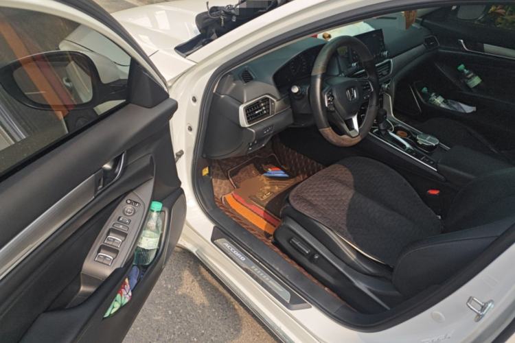 Used Honda Accord 2018 260TURBO Luxury Edition China VI Driver Seat