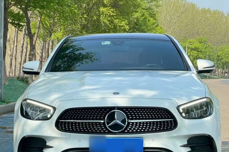 Used Mercedes-Benz E-Class 2021 E 300 L Sporty and Stylish Model Exterior 5