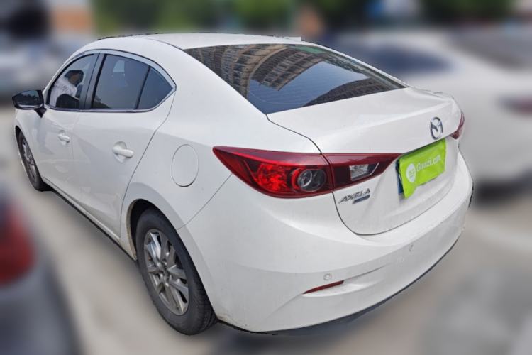 Used Mazda 3 Axela 2014 Sedan 1.5L Manual Comfort Model