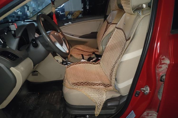 Used Hyundai Verna (older generation) 2011 Hatchback 1.4L Automatic Fashion GT
