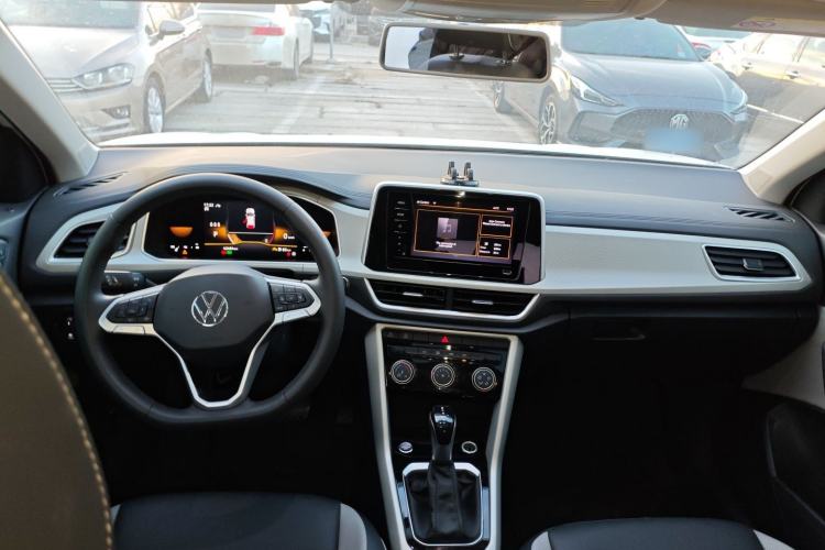 Used Volkswagen T-ROC 2024 280TSI DSG Two-Wheel-Drive Time Edition