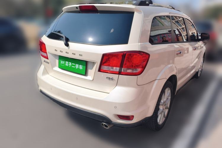 Used Dodge Journey 2013 2.4L Two-Wheel Drive Luxury Version