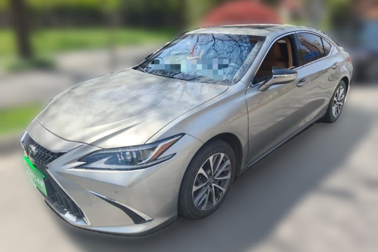 Used Lexus ES 2022 300h Excellence Edition