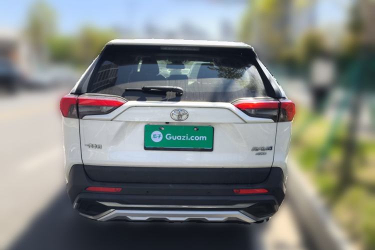 Used Toyota RAV4 2020 2.0L CVT 4x4 Trend Edition Rear