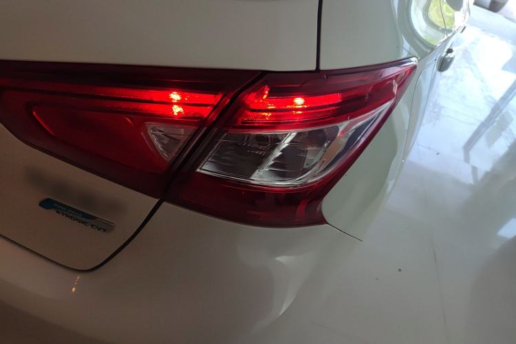 Used Nissan Tiida 2019 1.6L CVT Cool Edition China VI Standard Right Rear Taillight