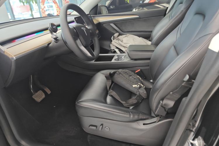 Used Tesla Model Y 2022 Rear-Wheel-Drive Version