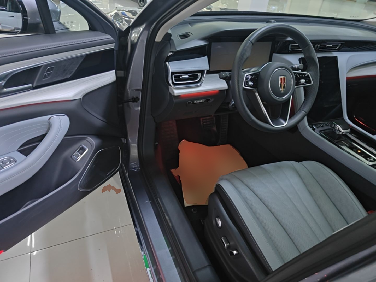 Hongqi H5 PHEV 2025 170 Super Hybrid Version — снимка 18