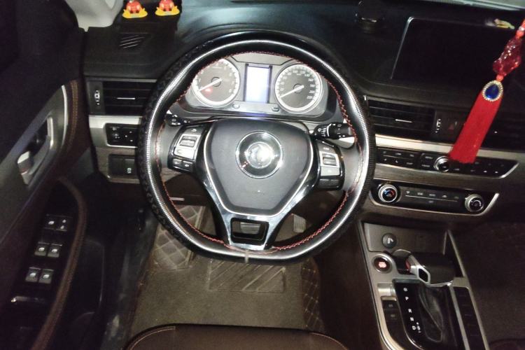 Used FORTHING Joyear X5 2017 Jingxiang Series 1.5T CVT Luxury Model Steering Wheel