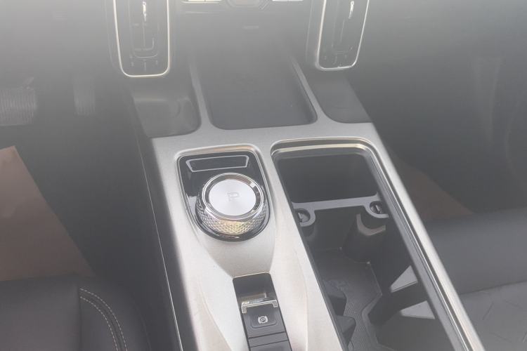 Used Haval DARGO 2022 1.5T DCT Two-Wheel Drive Labrador Edition Gear Lever