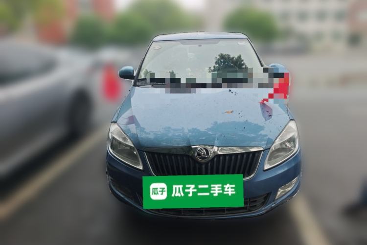 Used Skoda Fabia 2014 1.4L Manual Crystal Edition
