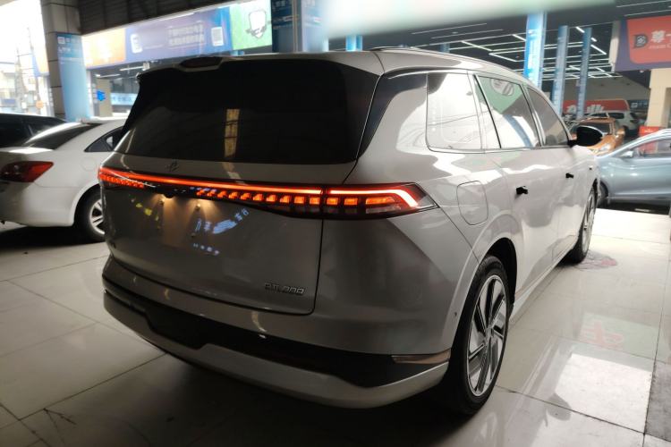 Used Dongfeng eπ eπ008 2024 210Max Range-Extended Version 6 Seats
