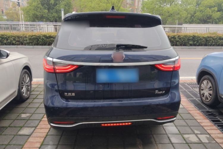 Used BYD Song MAX 2017 1.5T Automatic Smart Connect Elite 7-Seater Rear