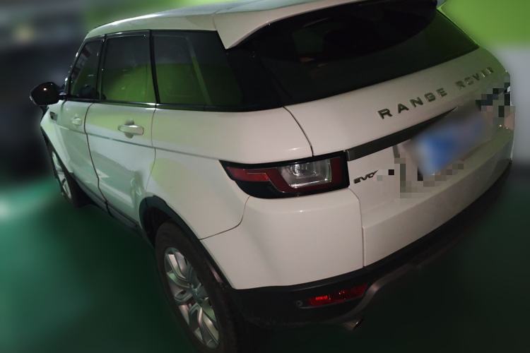 Used Land Rover Range Evoque 2016 2.0T PURE Style Edition Rear Left 45 Deg